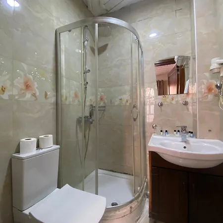 Amida&nurayhousehotel *