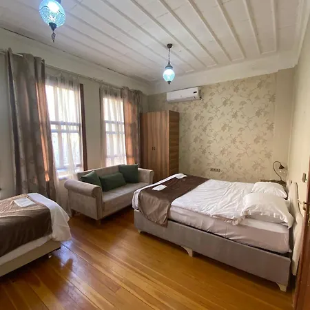 Szálloda Amida&nurayhousehotel *