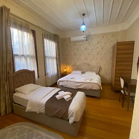 Amida&nurayhousehotel Szálloda *