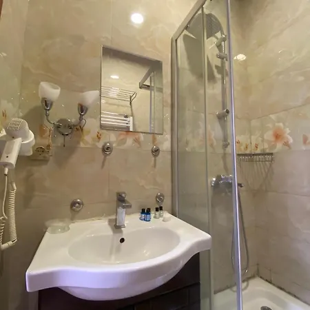 Szálloda Amida&nurayhousehotel
