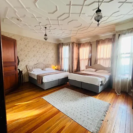 Amida&nurayhousehotel Szálloda