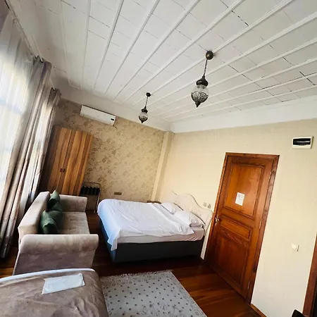 Amida&nurayhousehotel מלון *
