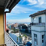 Nuray Hotel