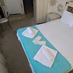 Nuray Hotel *