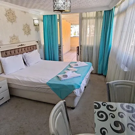 Nuray * Istanbulská provincie